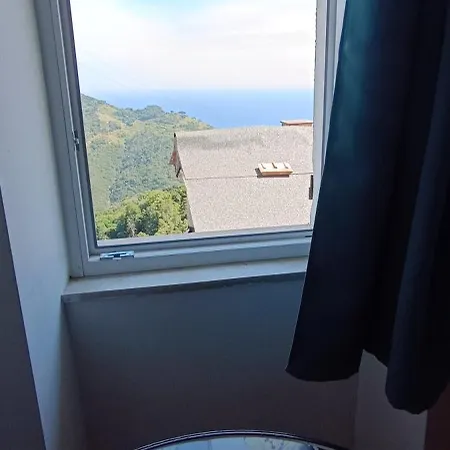 La Quiete Accesa Guest house